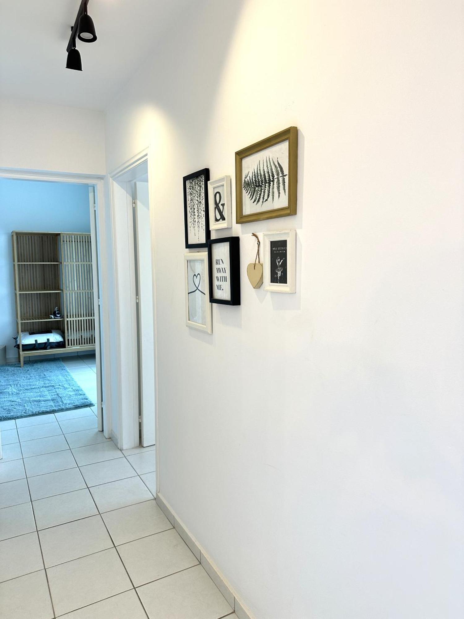 H&O Golden Sun Suite Paphos Bagian luar foto