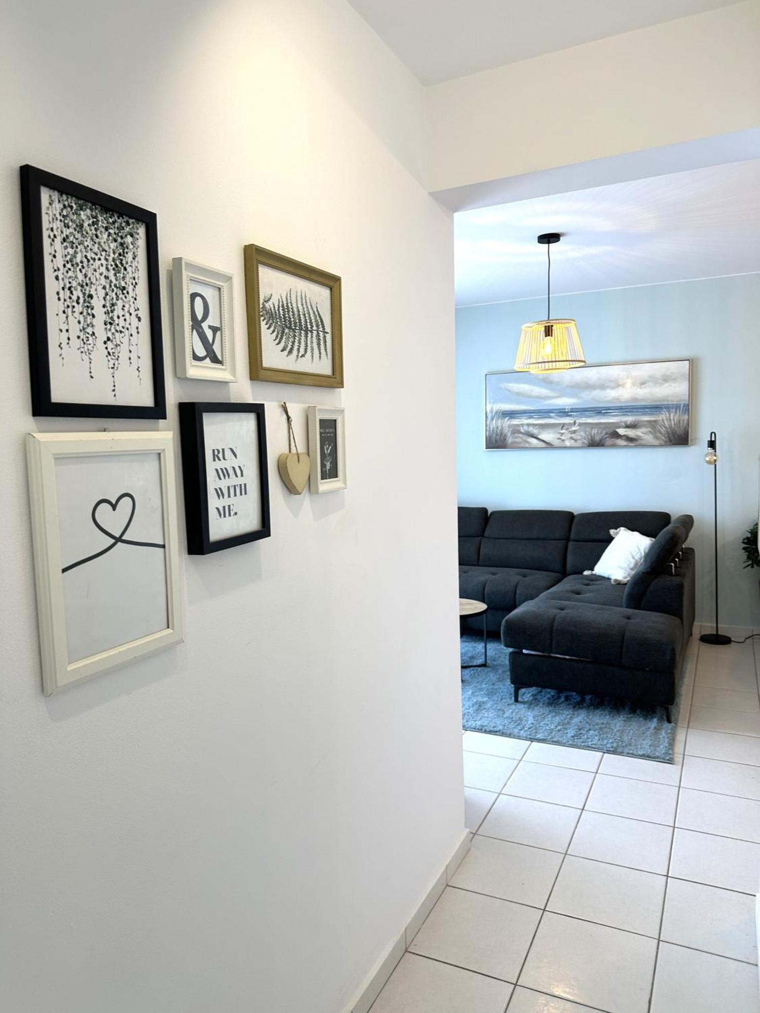 H&O Golden Sun Suite Paphos Bagian luar foto